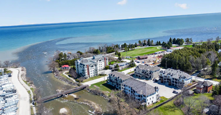 9-11 Bay Street, Blue Mountains, ON, N0H 2P0 - 35