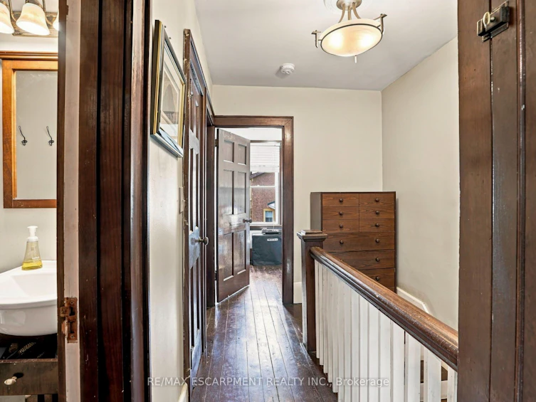 83 Napier Street, Hamilton, ON, L8R 1R9 - 11