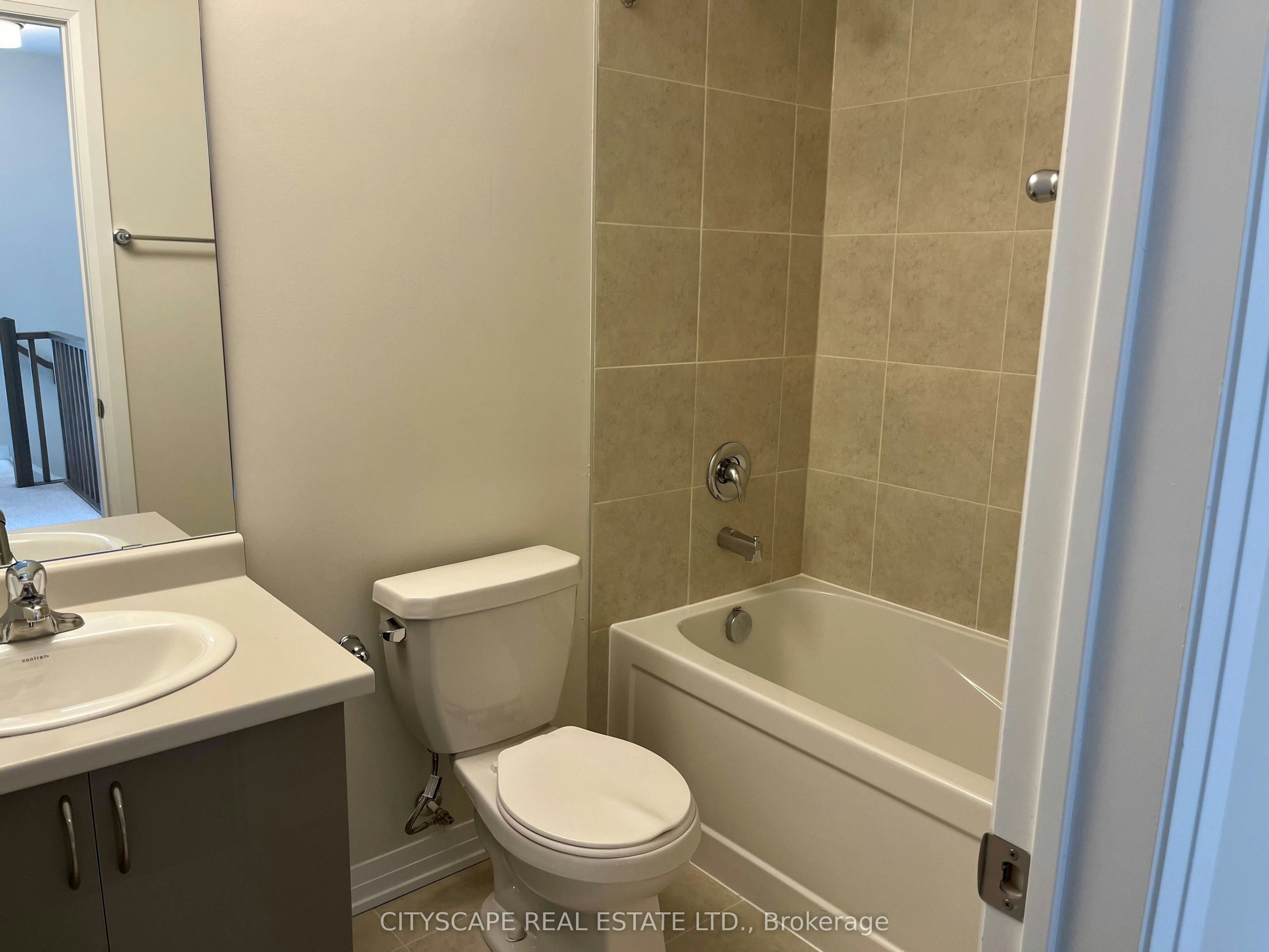941 North Waterdown Drive, Hamilton, ON, L8B 1W3 - 14
