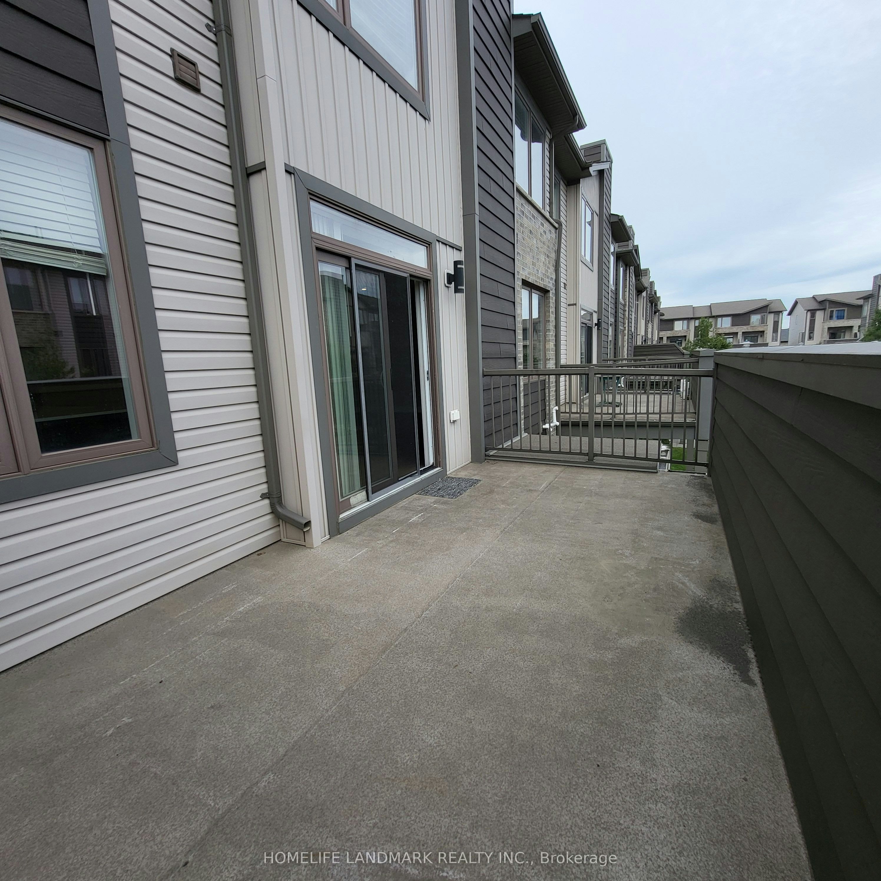 60-1960 Dalmagarry Road, London, ON, N6G 0T8 - 8
