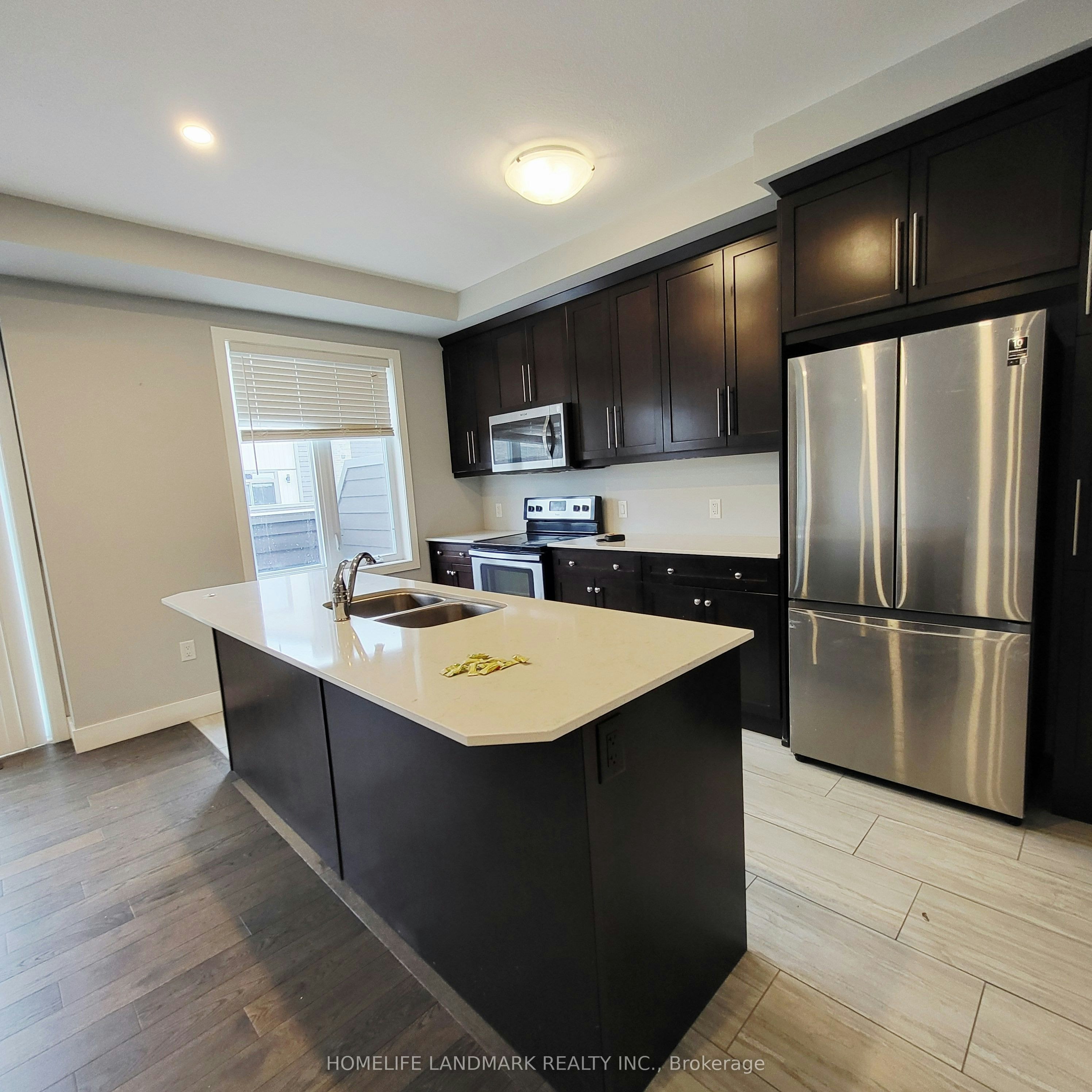 60-1960 Dalmagarry Road, London, ON, N6G 0T8 - 4