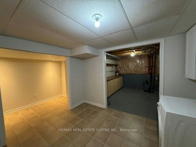 16 Panorama Way, Hamilton, ON, L8E 6C6 - 34