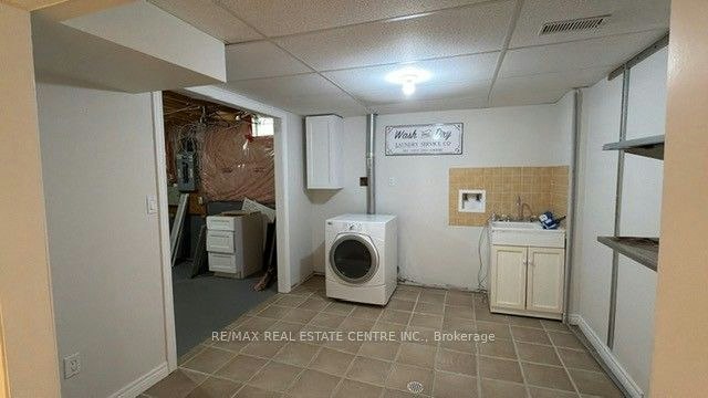 16 Panorama Way, Hamilton, ON, L8E 6C6 - 33