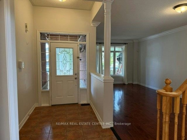 16 Panorama Way, Hamilton, ON, L8E 6C6 - 4