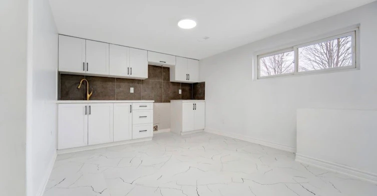 29 Court Lane, London, ON, N5W 5M6 - 4