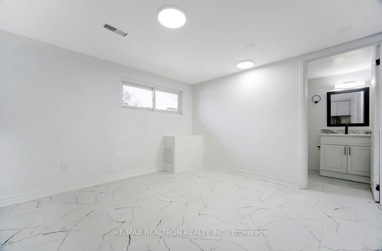 29 Court Lane, London, ON, N5W 5M6 - 9