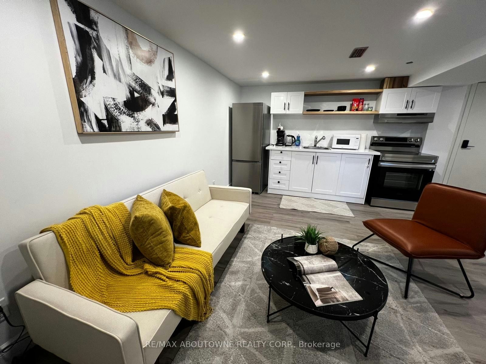 lower-66 Wellington Street S, Hamilton, ON, L8N 2R1 - 21