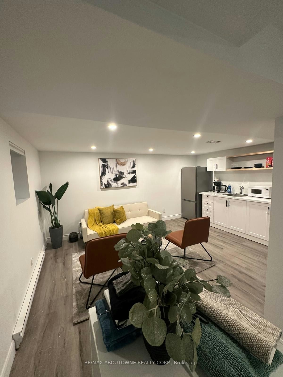 lower-66 Wellington Street S, Hamilton, ON, L8N 2R1 - 9