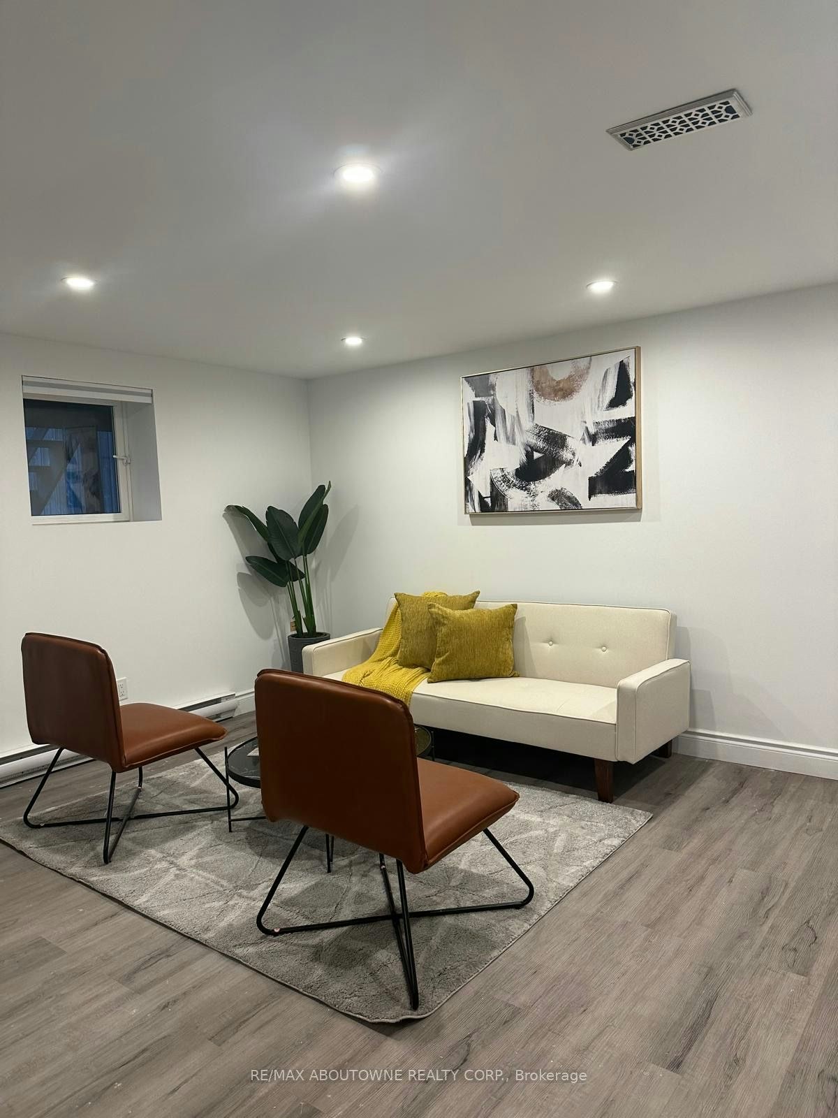 lower-66 Wellington Street S, Hamilton, ON, L8N 2R1 - 3
