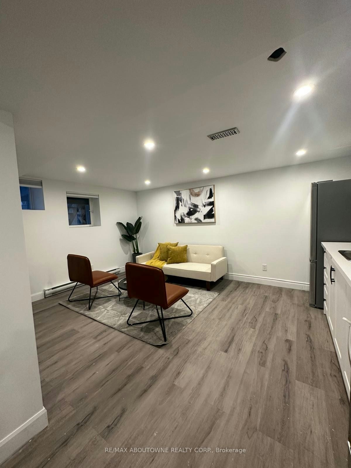 lower-66 Wellington Street S, Hamilton, ON, L8N 2R1 - 4
