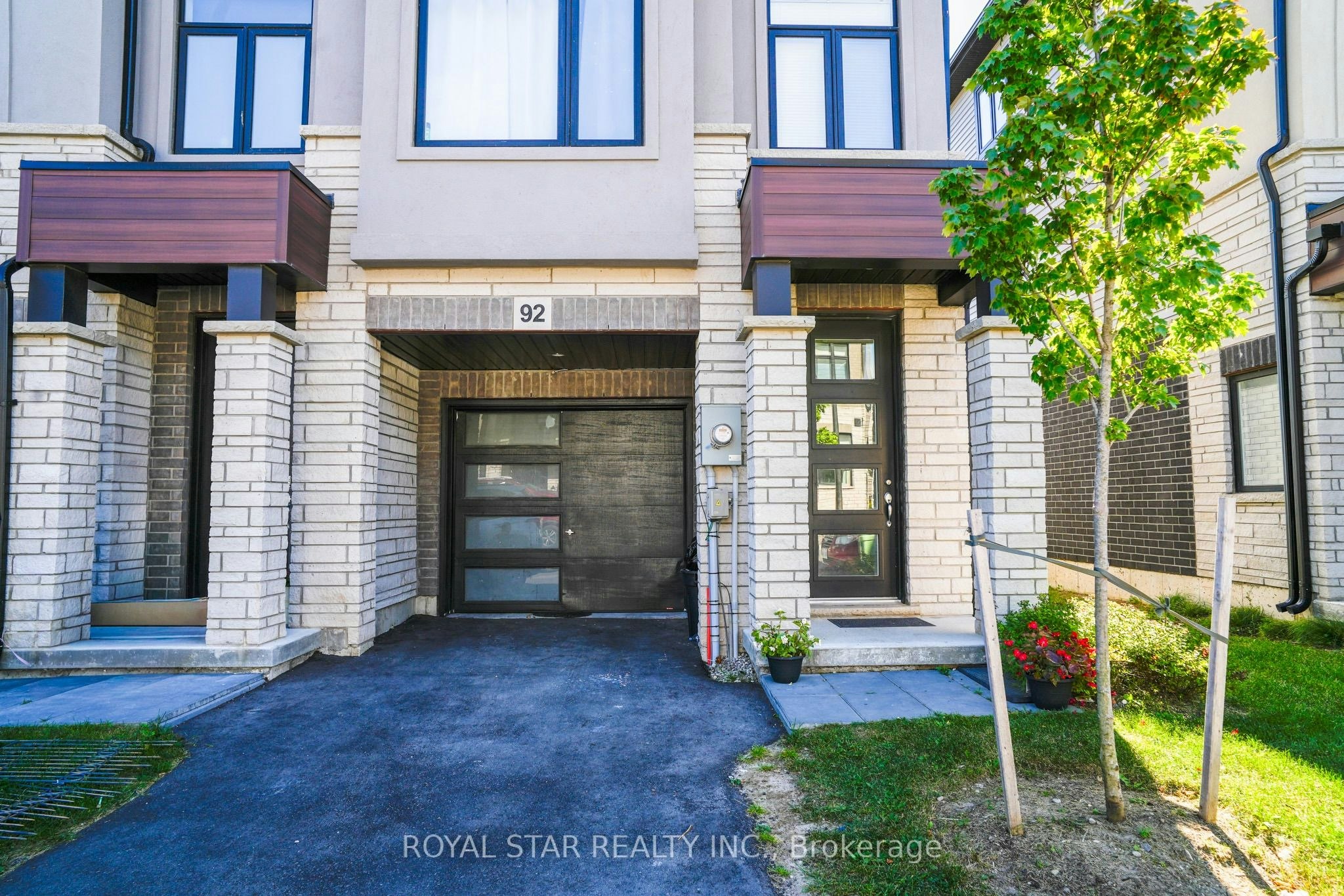 92-155 Equestrian Way, Cambridge, ON, N3E 0E8