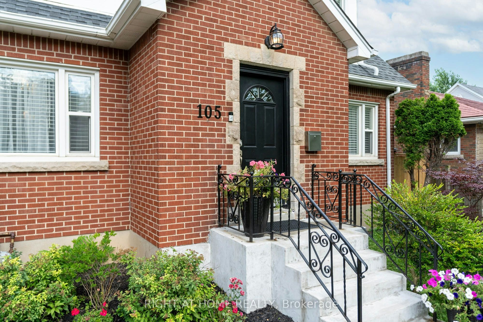 Lower-105 Glenridge Avenue, St. Catharines, ON, L2R 4X5 - 14