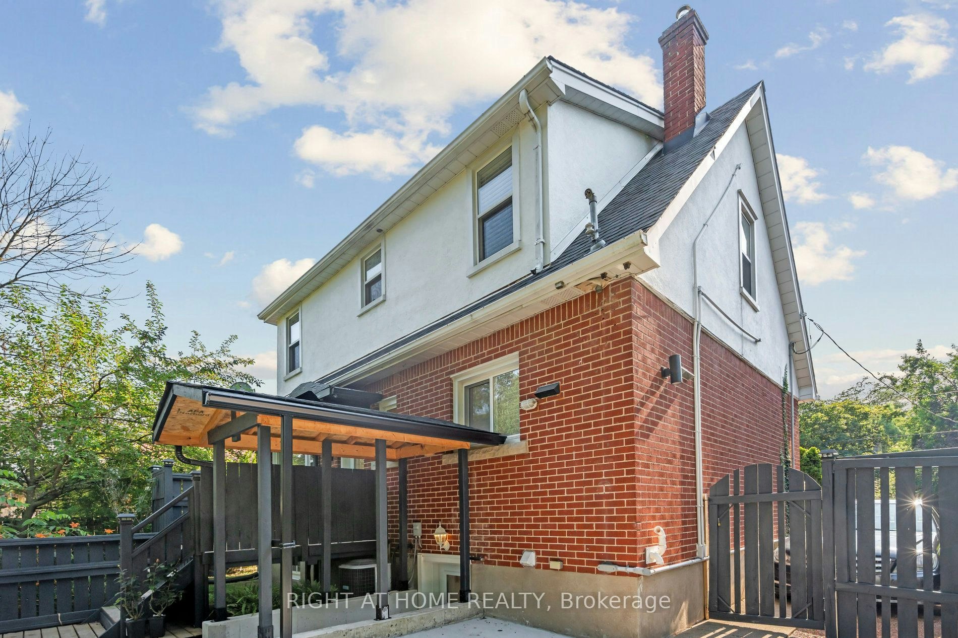 Lower-105 Glenridge Avenue, St. Catharines, ON, L2R 4X5 - 35