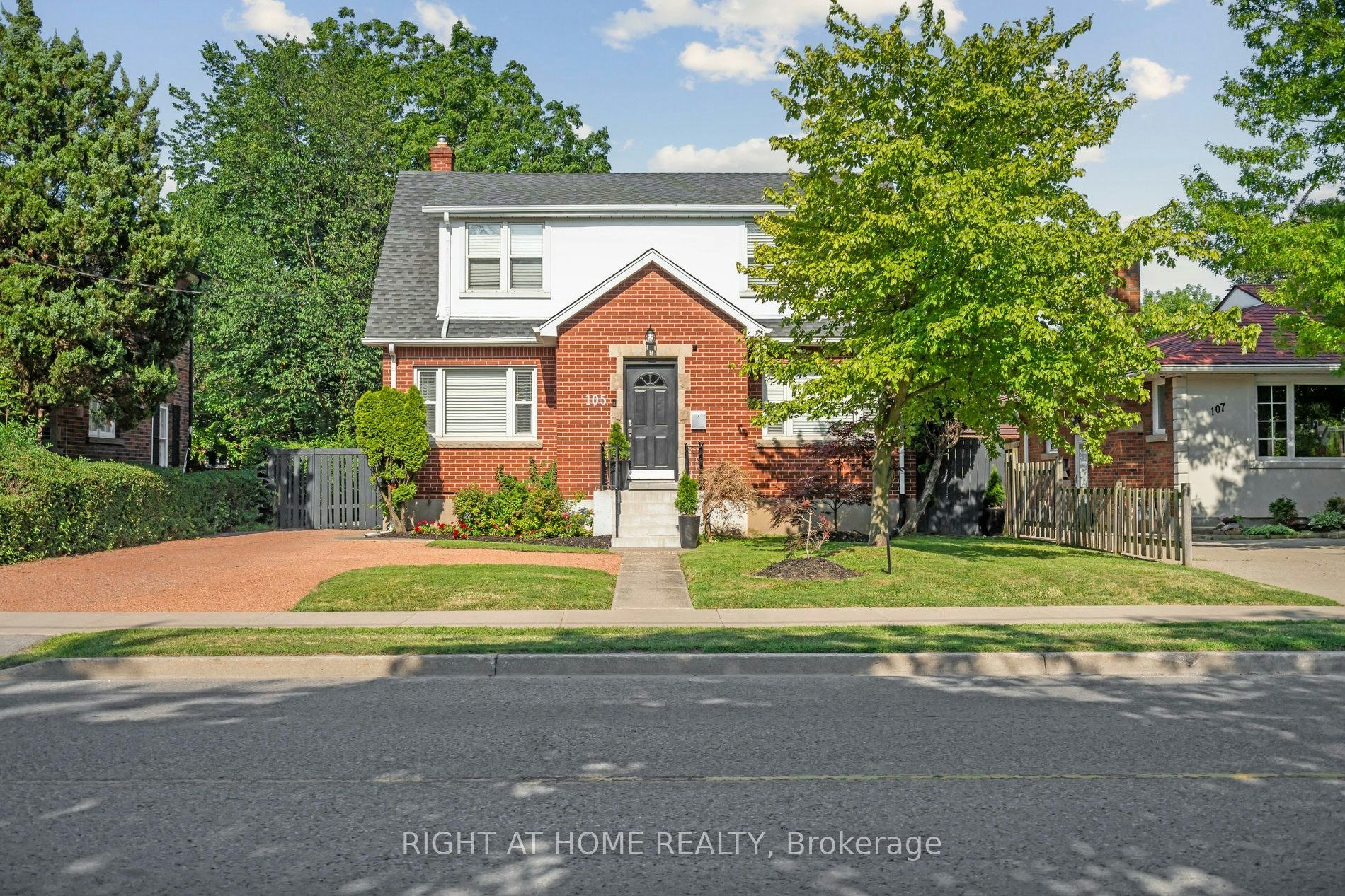 Lower-105 Glenridge Avenue, St. Catharines, ON, L2R 4X5 - 37
