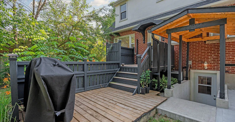 Lower-105 Glenridge Avenue, St. Catharines, ON, L2R 4X5 - 5