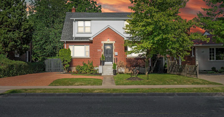 Lower-105 Glenridge Avenue, St. Catharines, ON, L2R 4X5 - 38