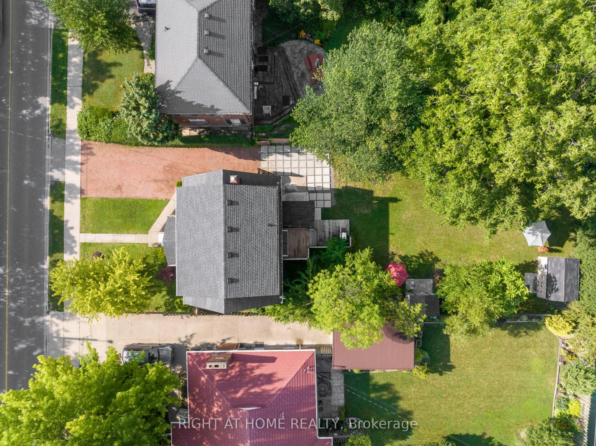 Bi-level Unit-105 Glenridge Avenue, St. Catharines, ON, L2R 4X5 - 24