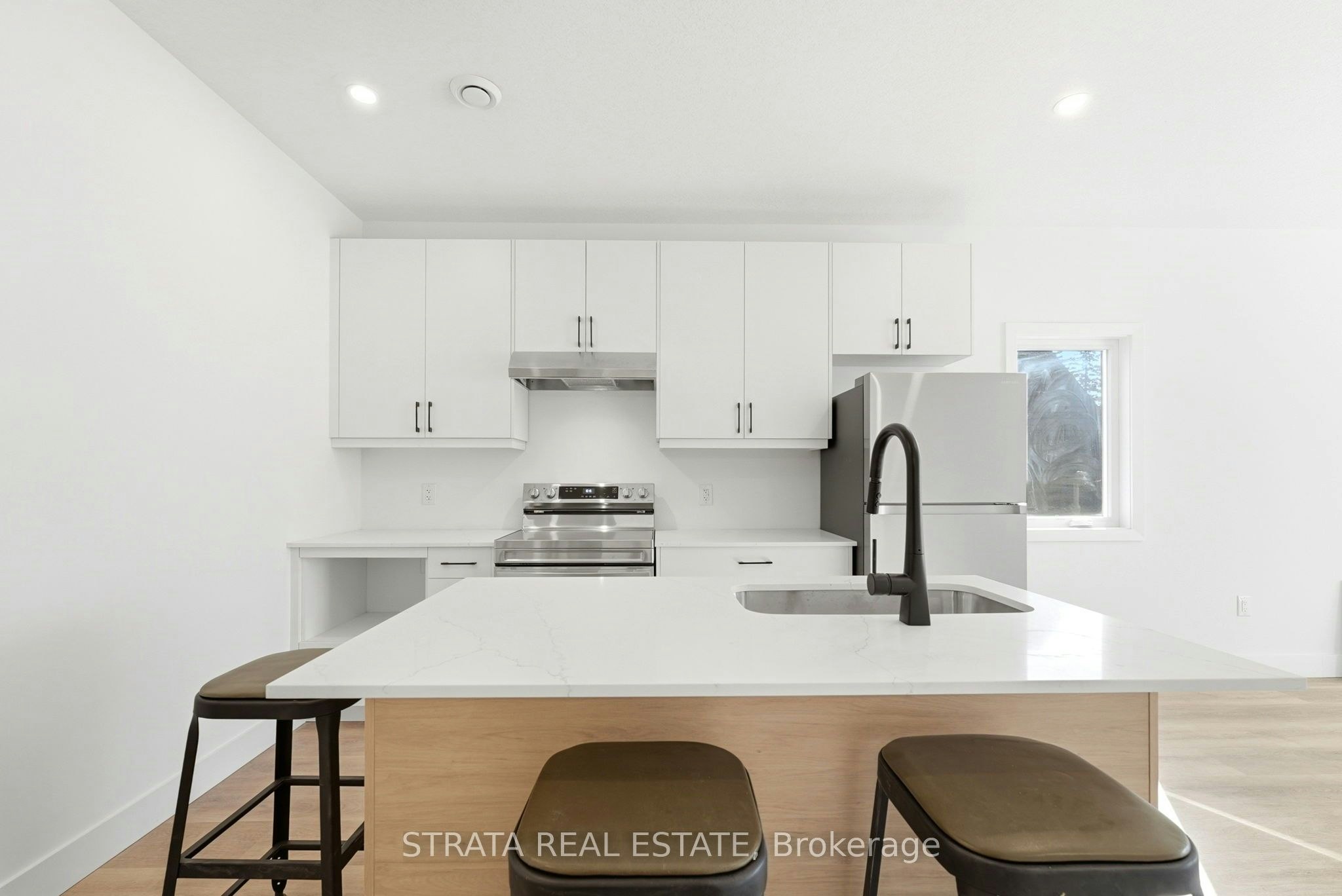 108 Briscoe Street E, London, ON, N6C 1X2 - 5