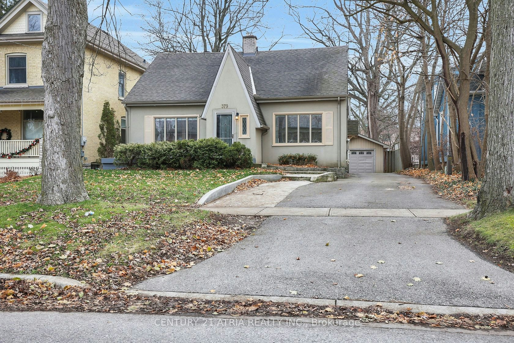 379 Grosvenor Street, London, ON, N6A 1Z2
