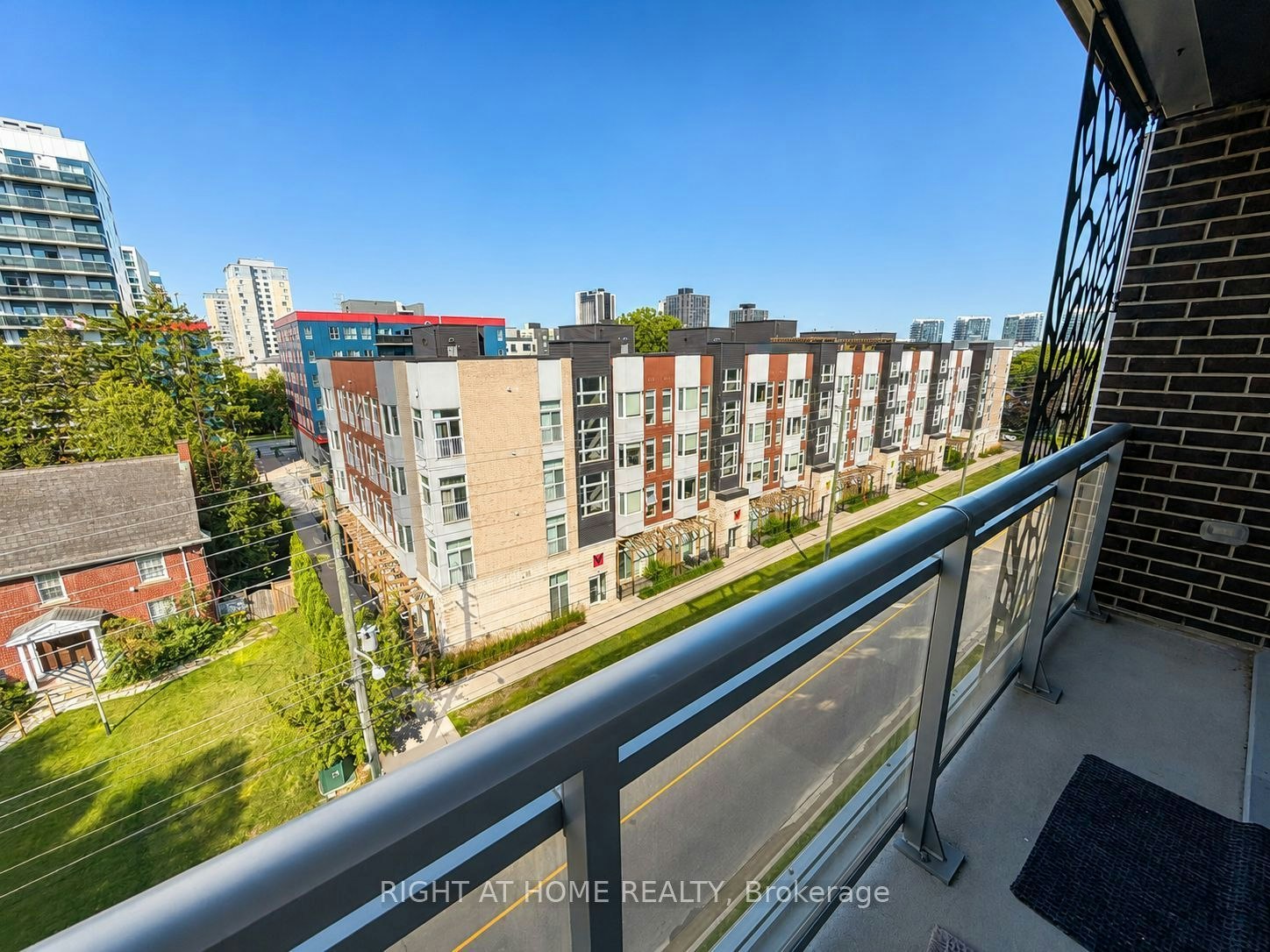 713-250 Albert Street, Waterloo, ON, N2L 0H5 - 16