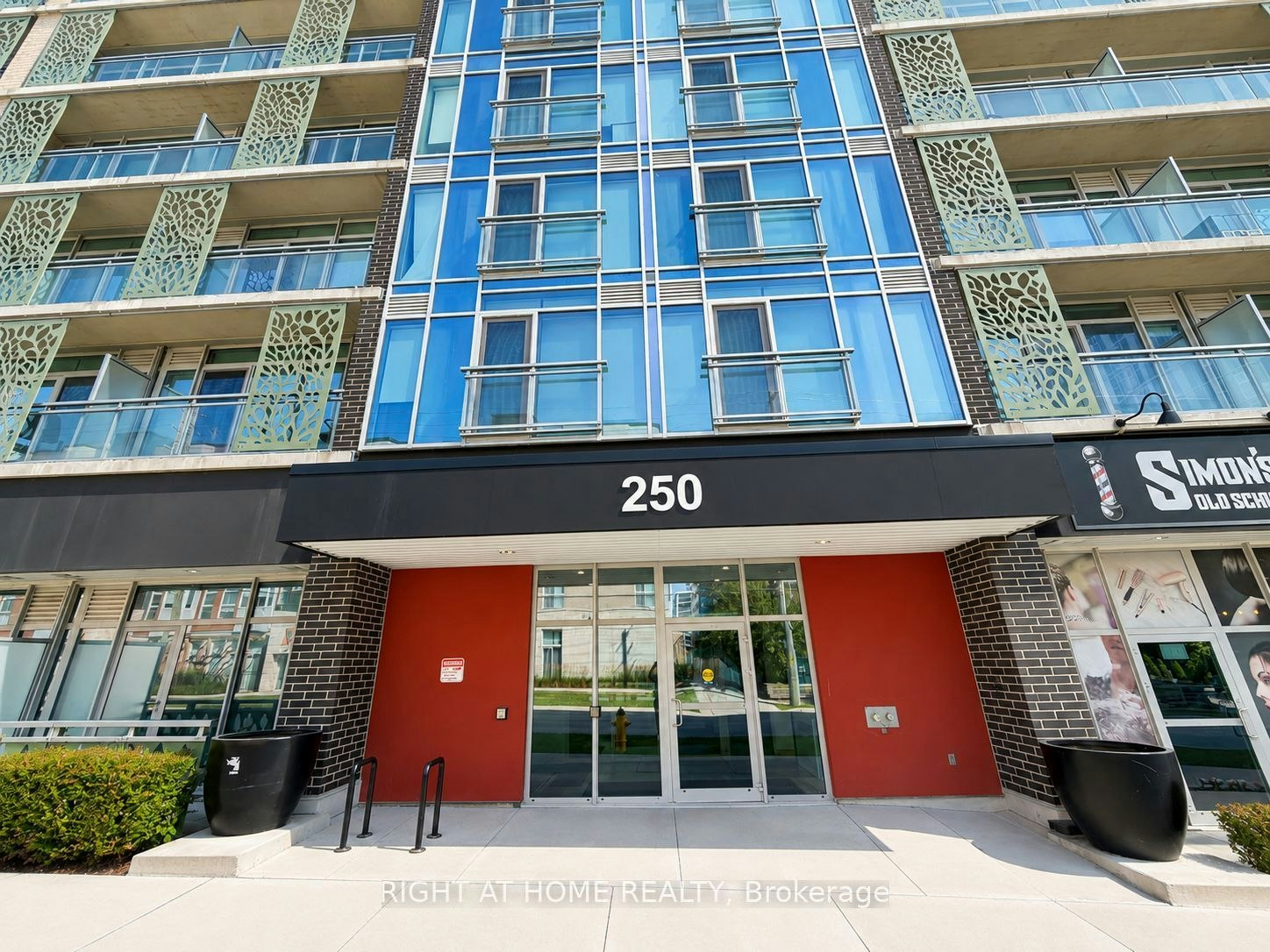 713-250 Albert Street, Waterloo, ON, N2L 0H5 - 21
