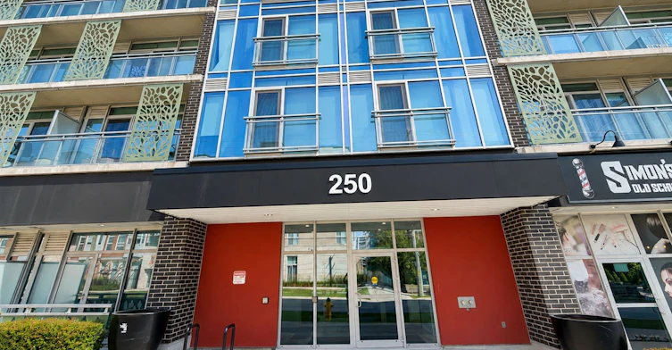 713-250 Albert Street, Waterloo, ON, N2L 0H5 - 21