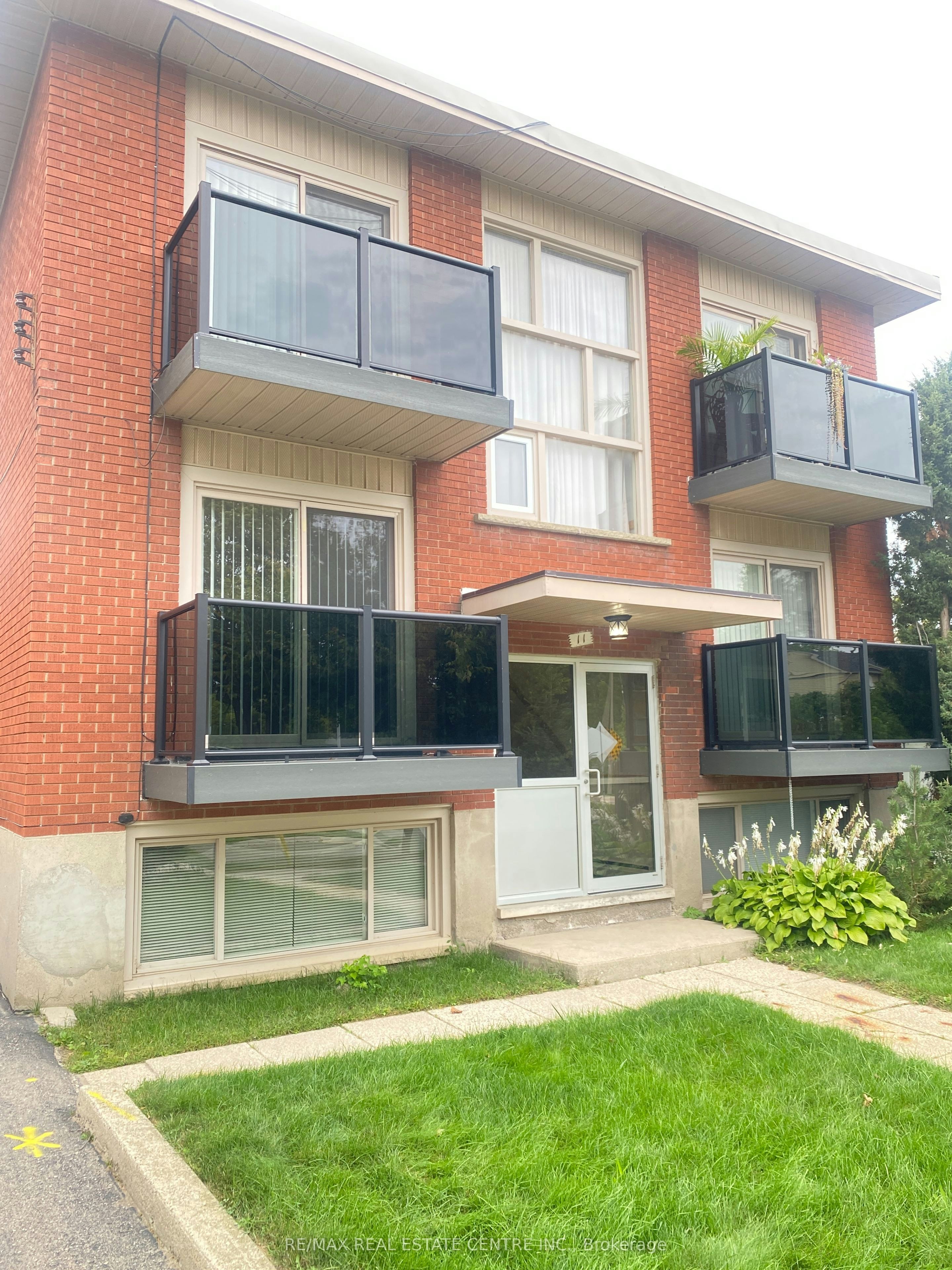 3-11 Southdale Avenue, Kitchener, ON, N2M 3V4 - 2