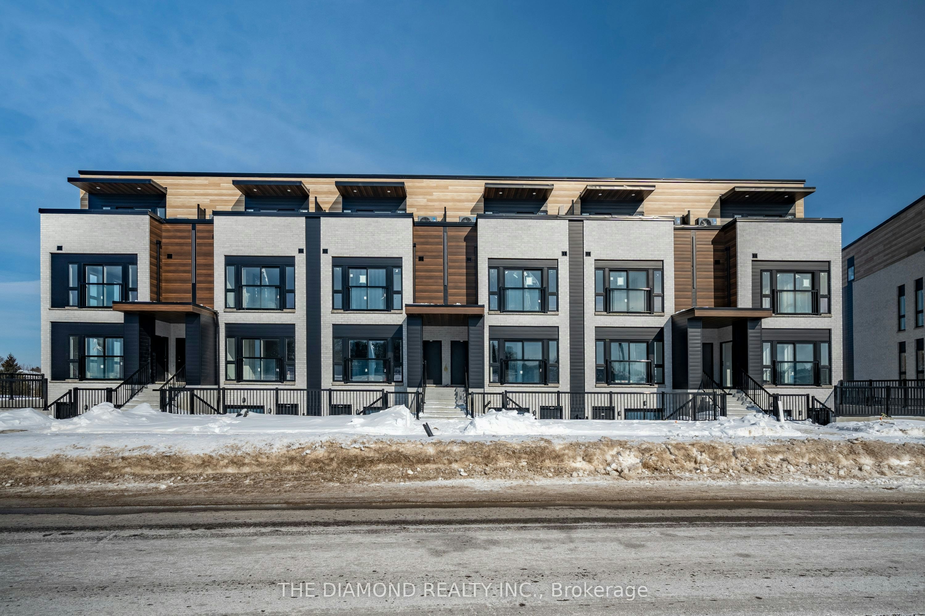 80-130 Otterbein Road, Kitchener, ON, N2B 3E4