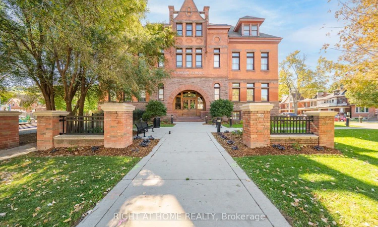 103-200 Stinson Street