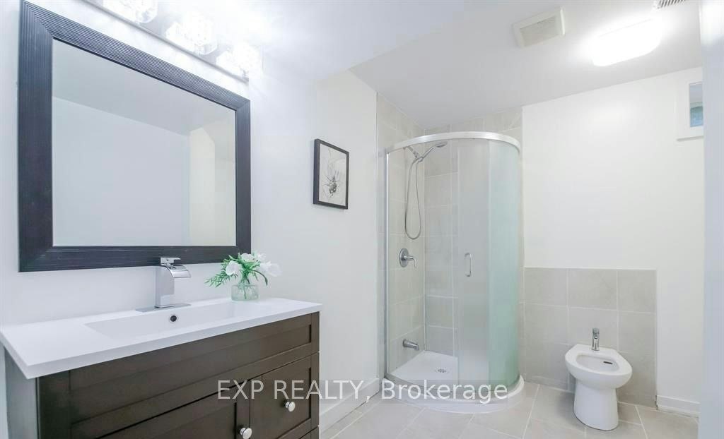 6373 St Michael Avenue, Niagara Falls, ON, L2H 0C7 - 7