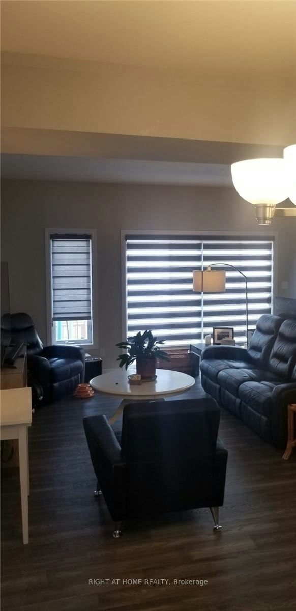 78 Pondcliffe Drive, Kitchener, ON, N2R 0B4 - 2