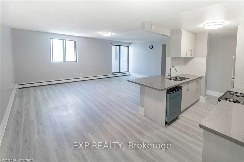 601-4422 Huron Street, Niagara Falls, ON, L2E 7C8 - 3