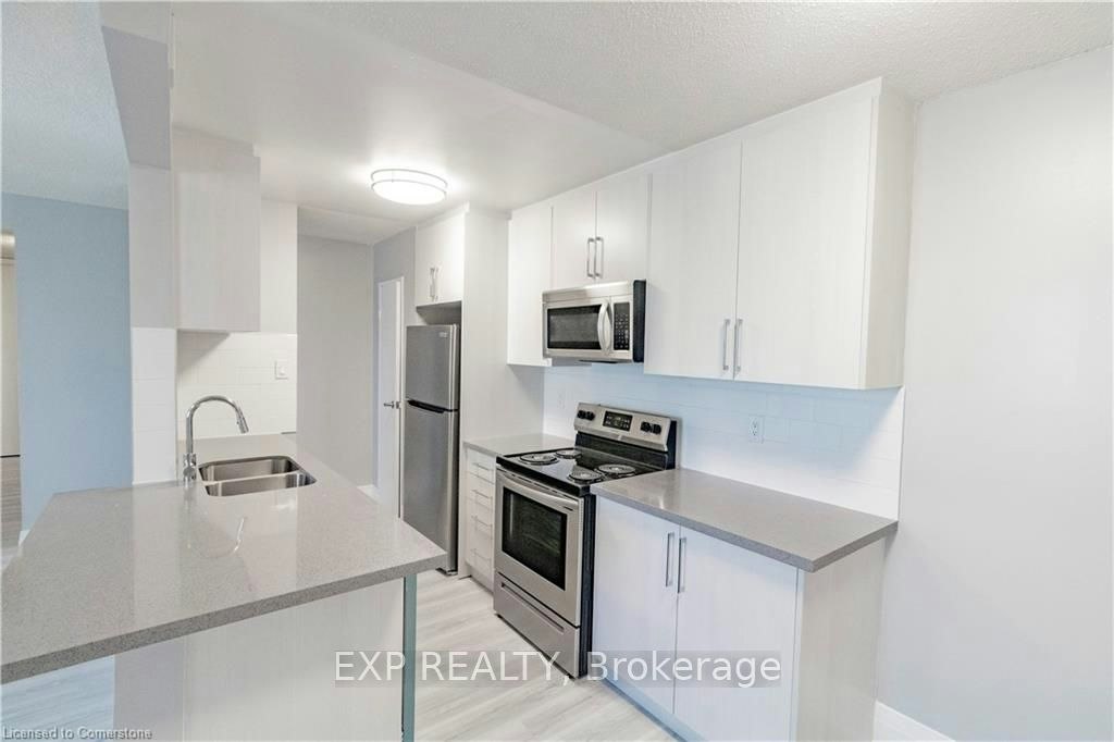 601-4422 Huron Street, Niagara Falls, ON, L2E 7C8