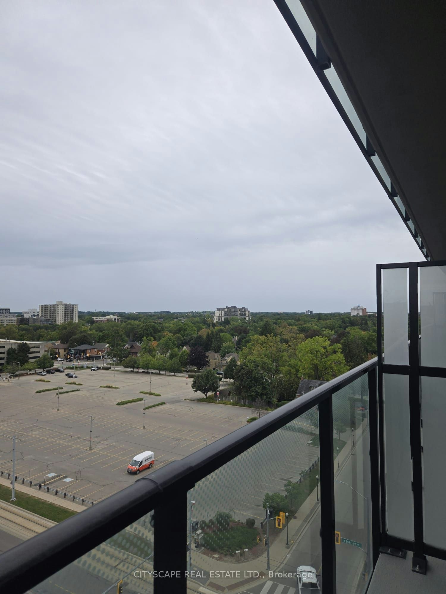905-30 Francis Street S, Kitchener, ON, N2G 1H7 - 10