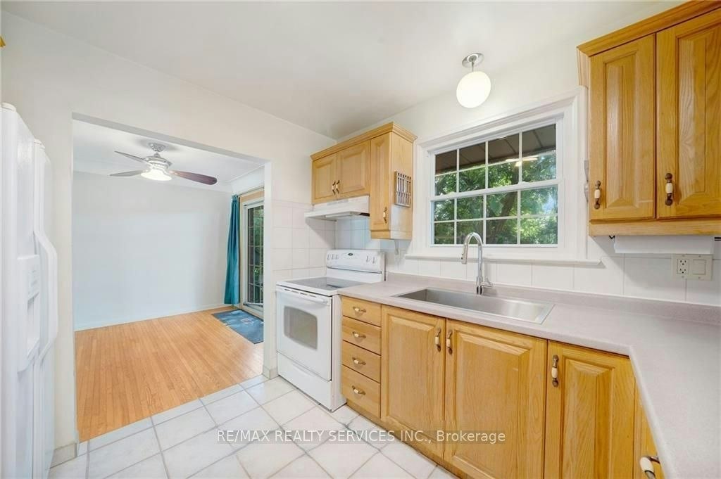 MAIN-68 Rymal Road E, Hamilton, ON, L9B 1C1 - 12