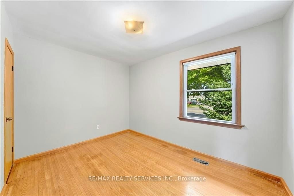 MAIN-68 Rymal Road E, Hamilton, ON, L9B 1C1 - 15