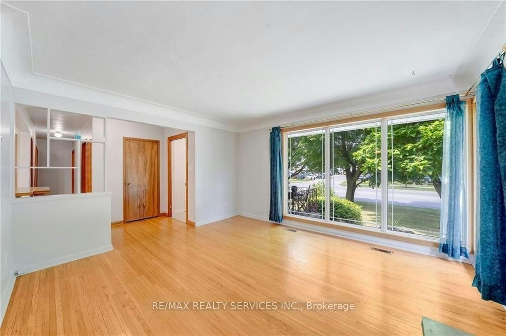 MAIN-68 Rymal Road E, Hamilton, ON, L9B 1C1 - 5