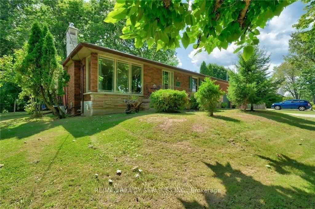MAIN-68 Rymal Road E, Hamilton, ON, L9B 1C1