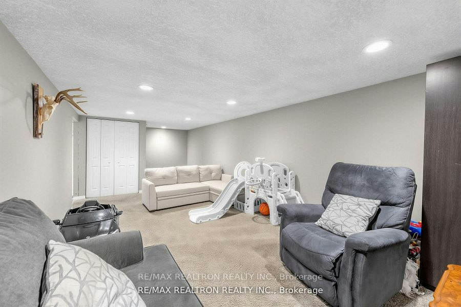 42 Charles Street, Brantford, ON, N3T 1B3 - 23