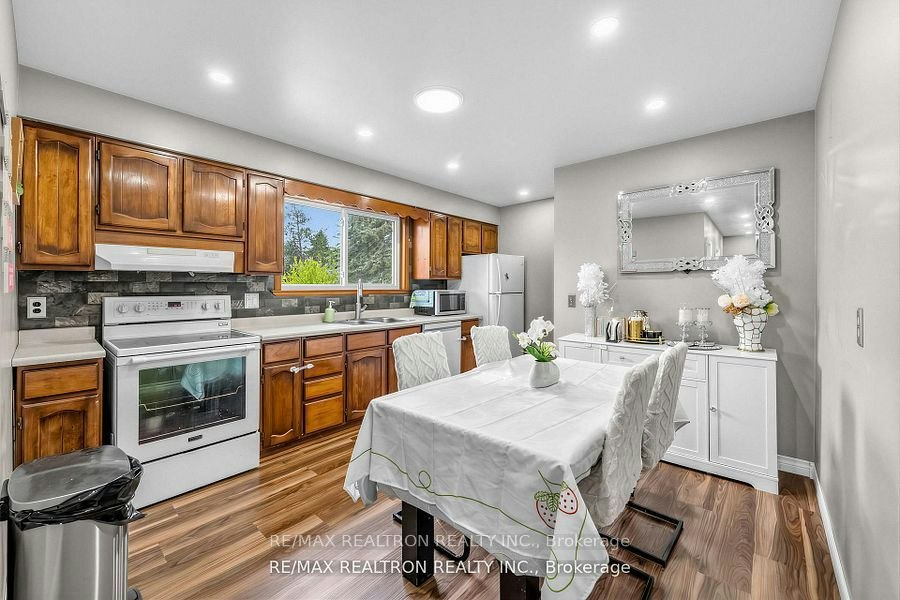 42 Charles Street, Brantford, ON, N3T 1B3 - 7
