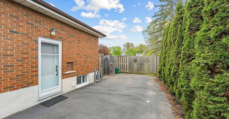 42 Charles Street, Brantford, ON, N3T 1B3 - 28