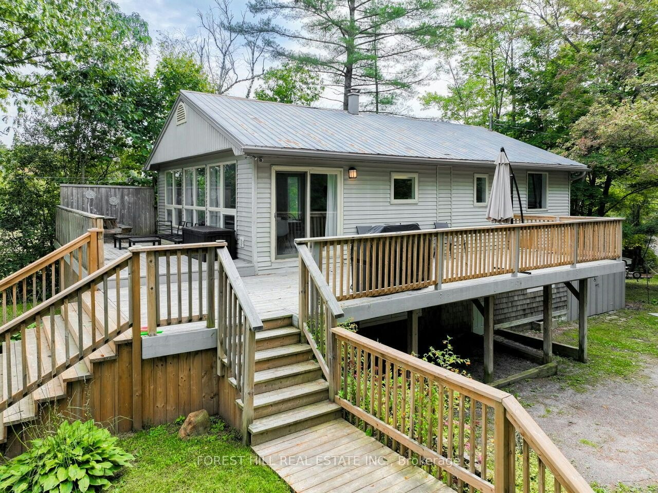 #8-1006 Youngs Road, Muskoka Lakes, ON, P0B 1J0 - 2