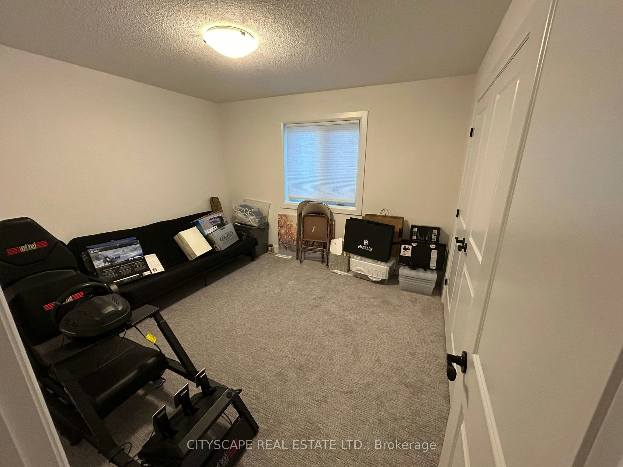 3821 Ayrshire Avenue, London, ON, N6B 1W3 - 13