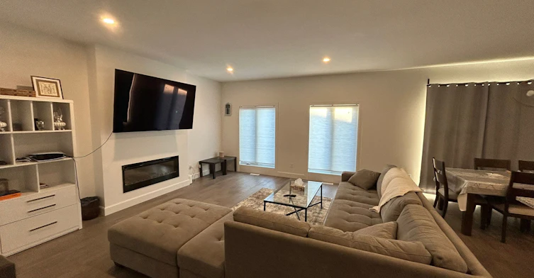3821 Ayrshire Avenue, London, ON, N6B 1W3 - 4