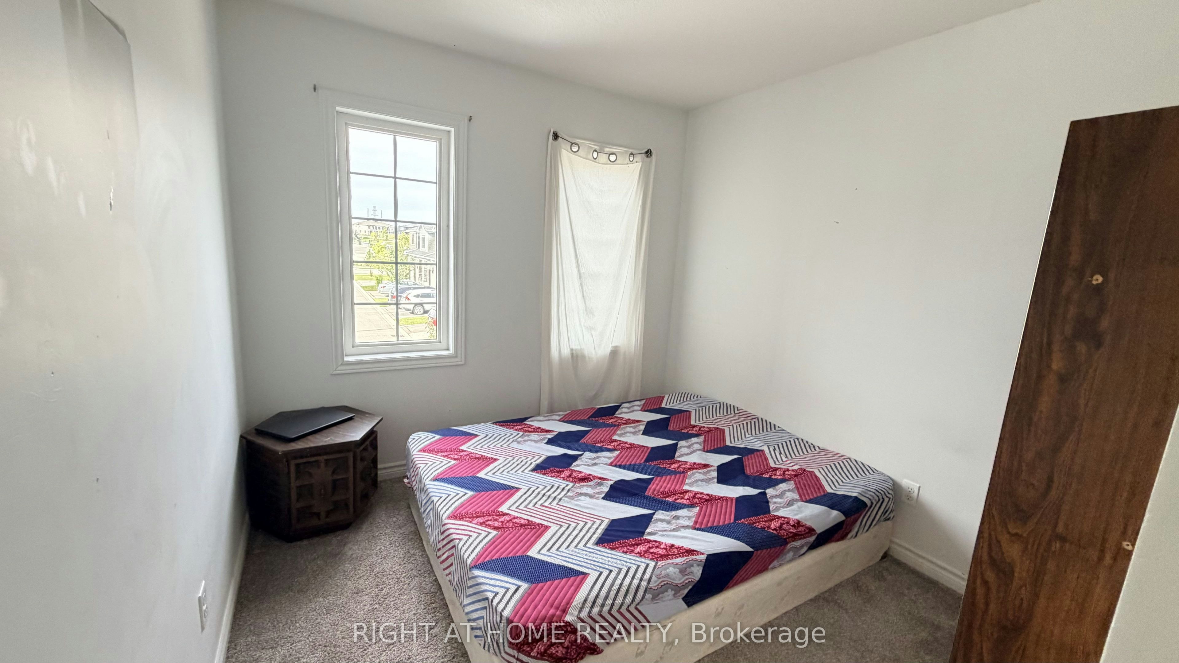 71 Woodedge Circle, Kitchener, ON, N3P 0R8 - 13