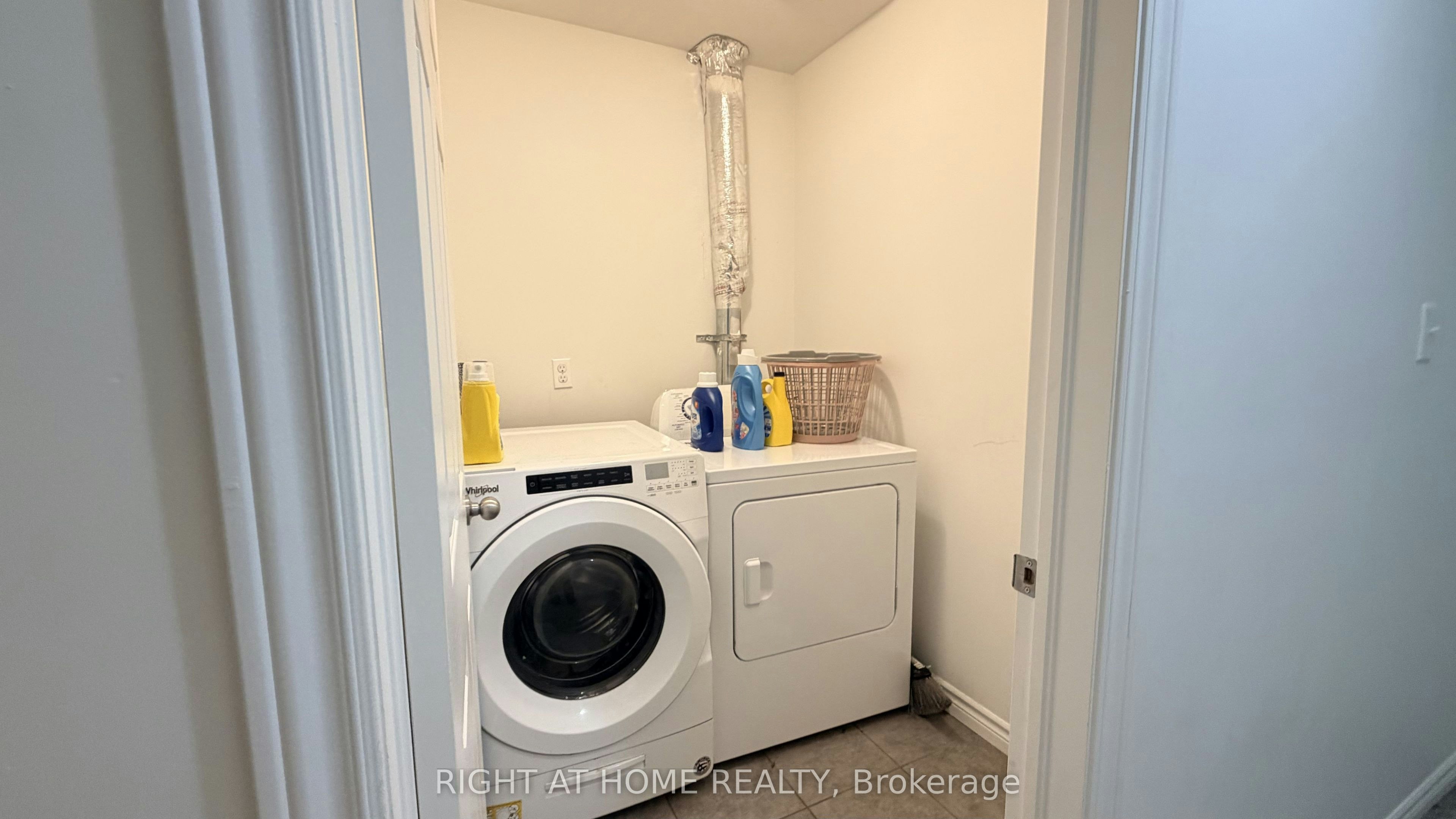 71 Woodedge Circle, Kitchener, ON, N3P 0R8 - 16