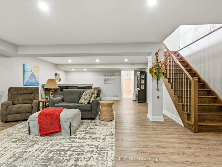 42 Carlton Avenue, Welland, ON, L3C 1P9 - 33