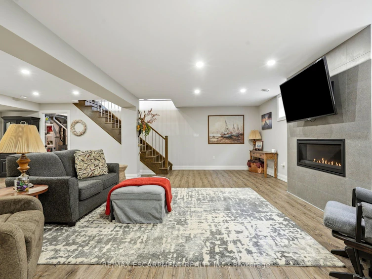 42 Carlton Avenue, Welland, ON, L3C 1P9 - 29