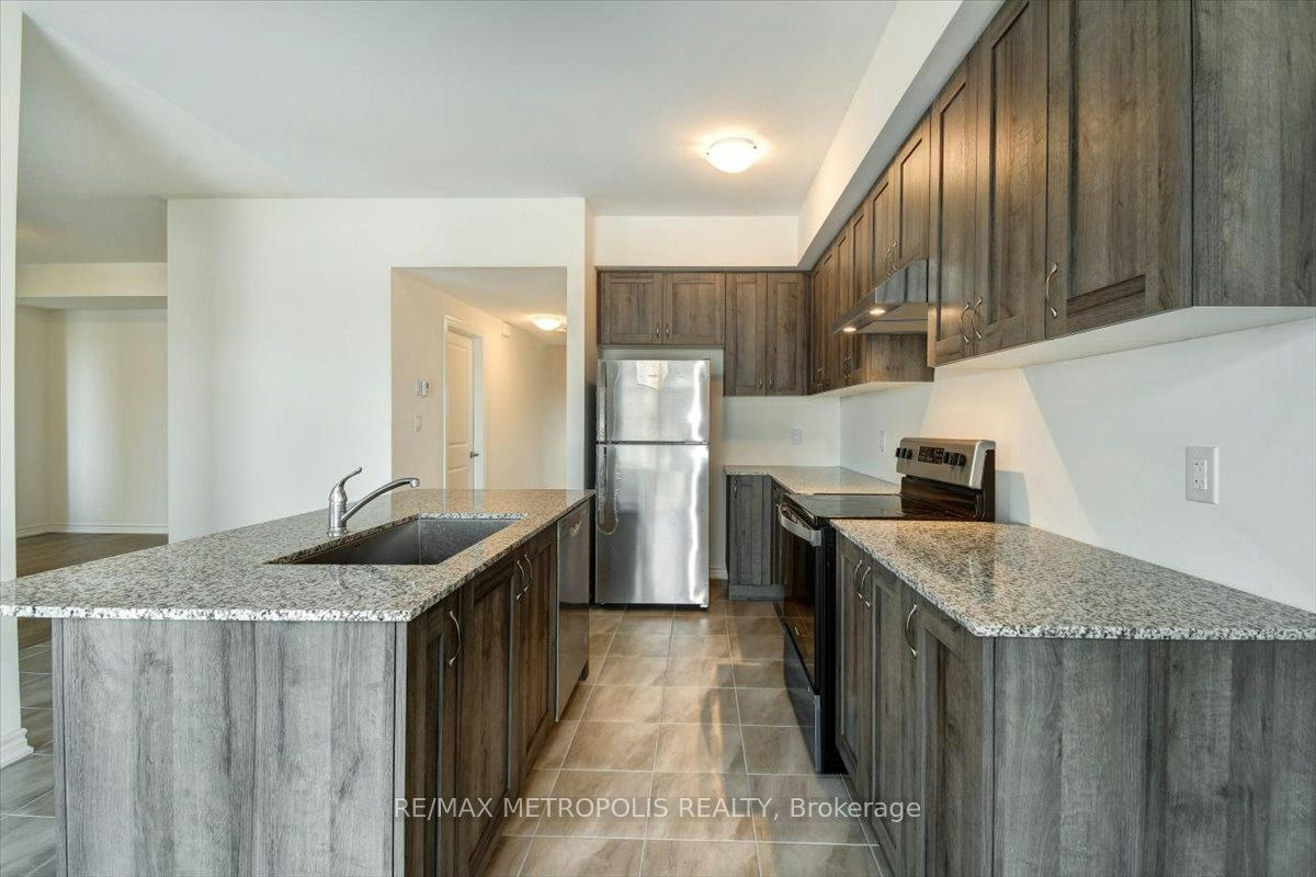 78 Hillcroft Way, Kawartha Lakes, ON, K0M 1A0 - 9
