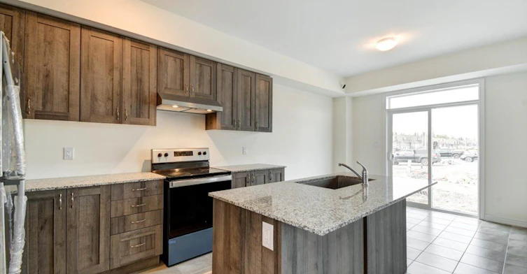 78 Hillcroft Way, Kawartha Lakes, ON, K0M 1A0 - 8